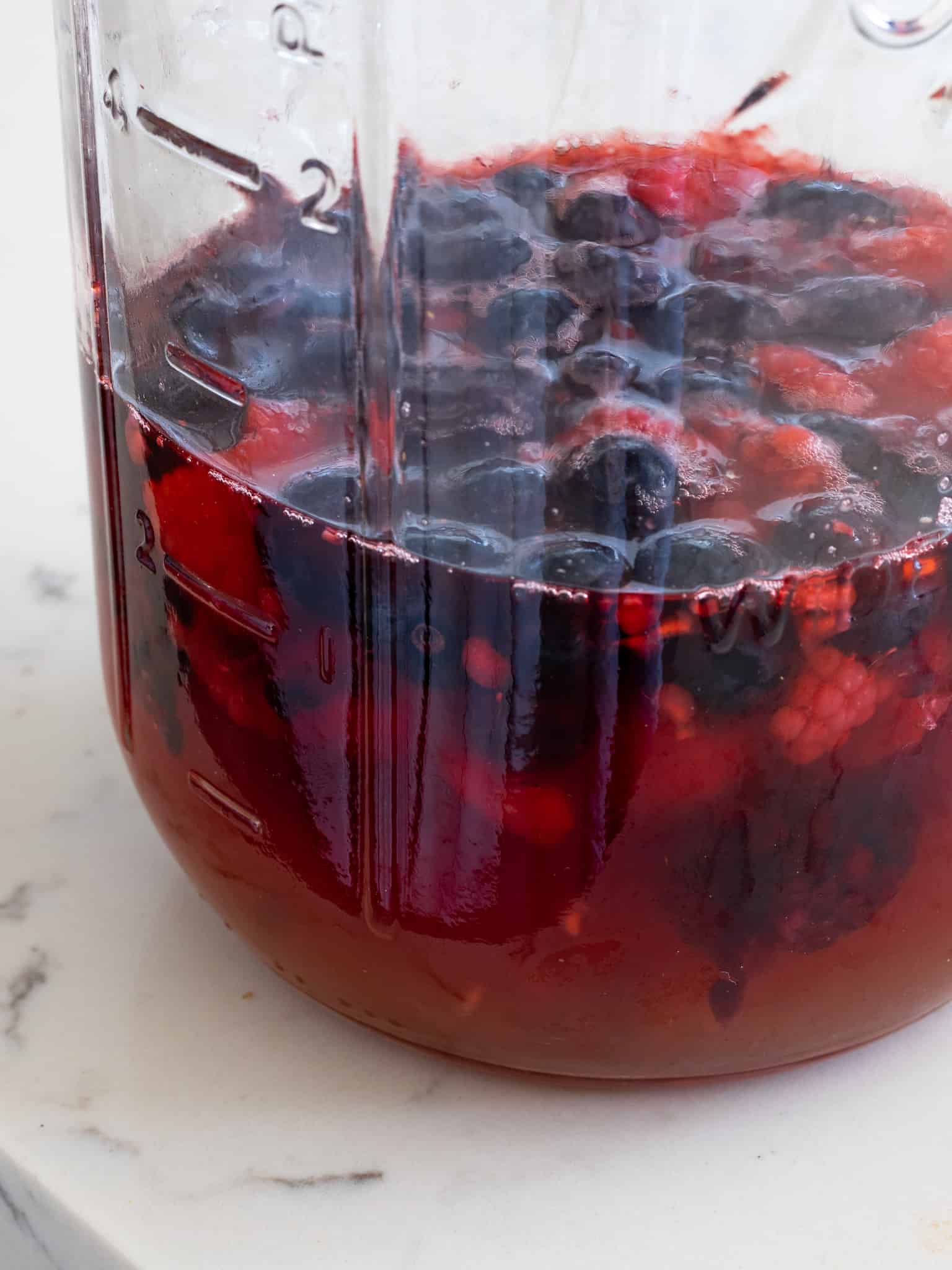 In this recipe I show you how to ferment fruit using honey.