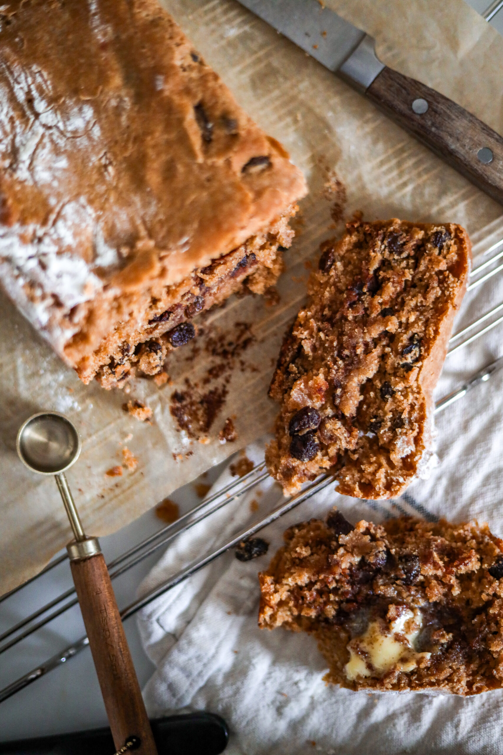 einkorn cinnamon raisin bread
