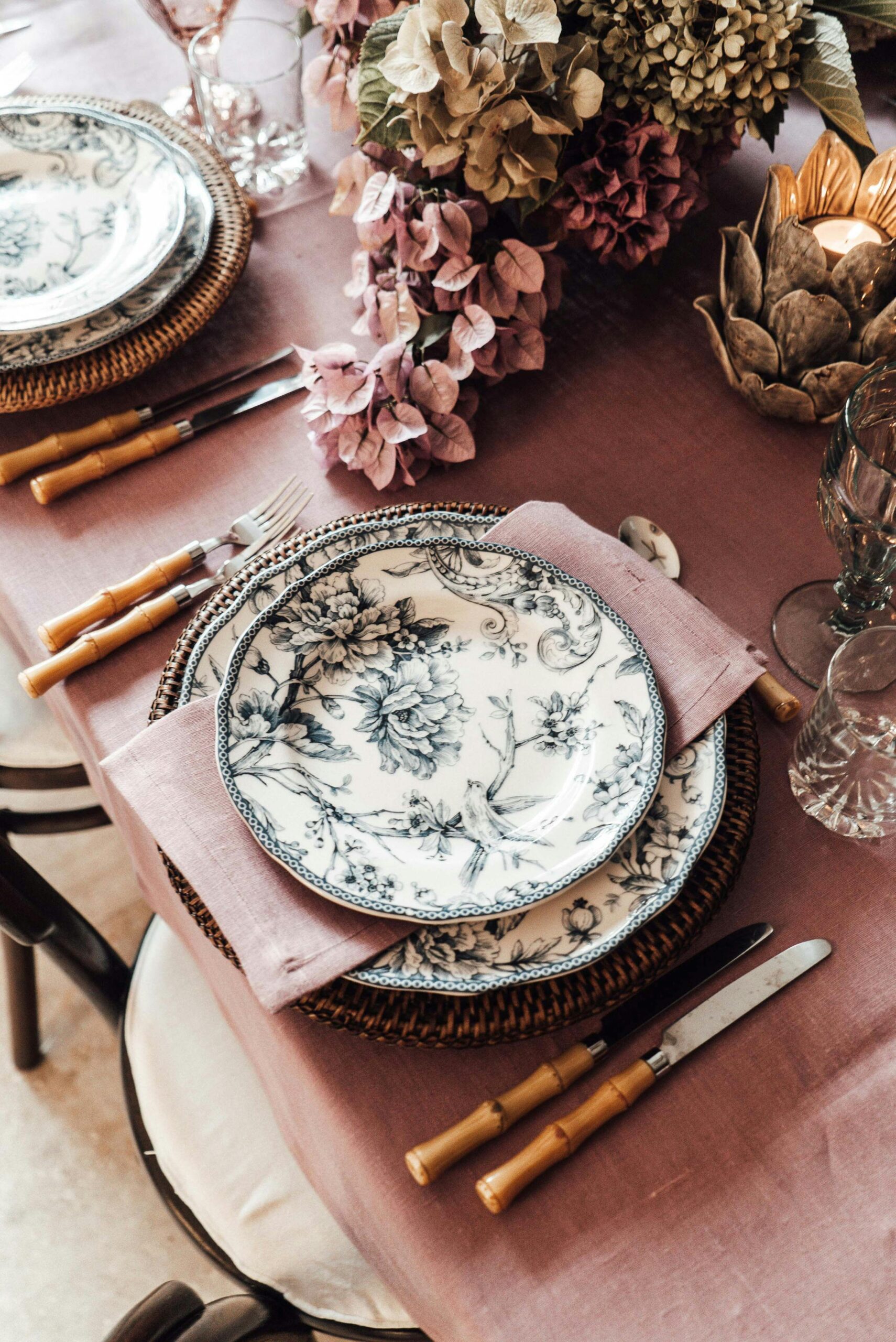 A table set for a farmhouse Easter dinner with rustic Easter dinner ideas