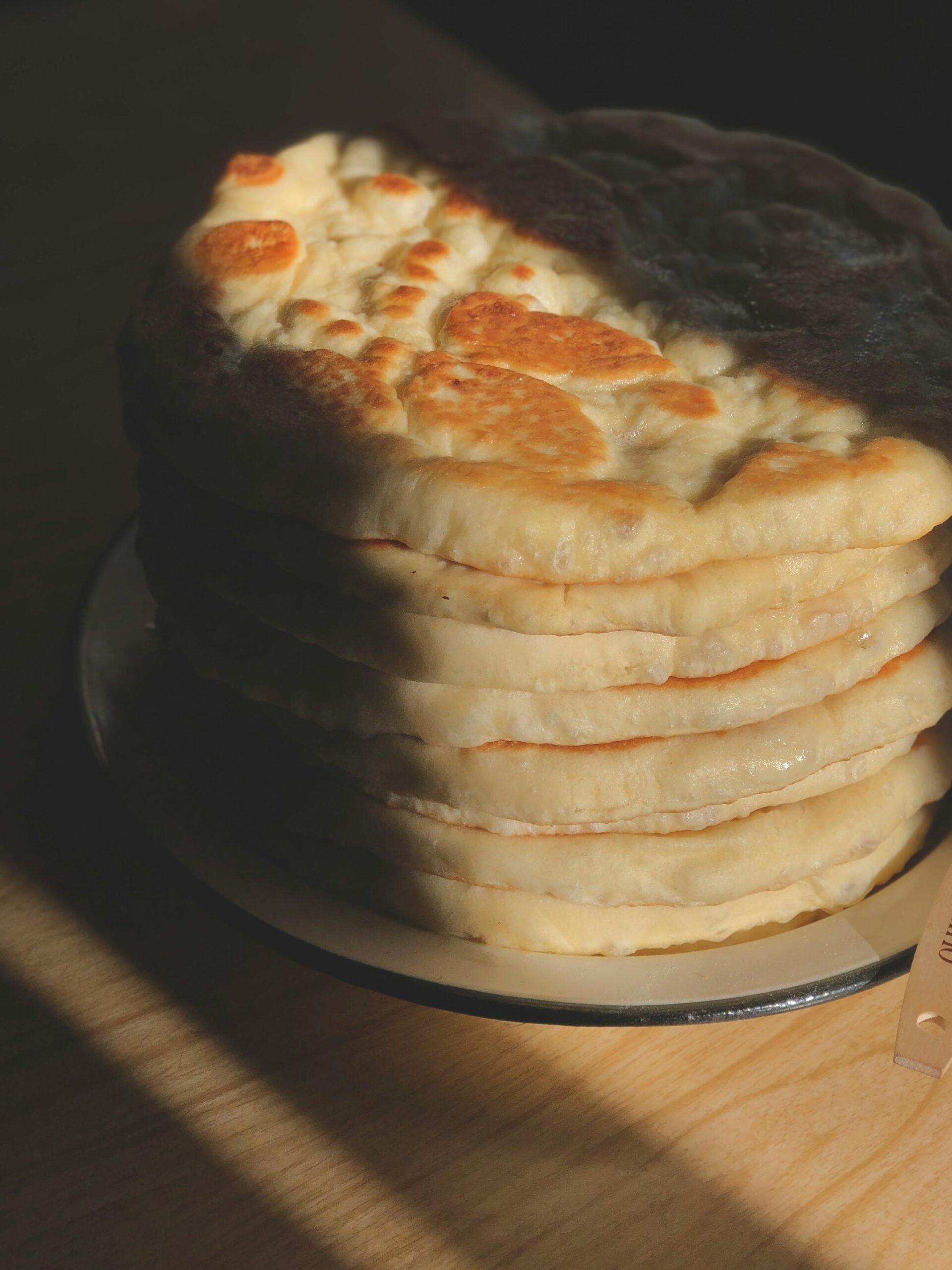 no yeast pita bread showing how to make pita bread